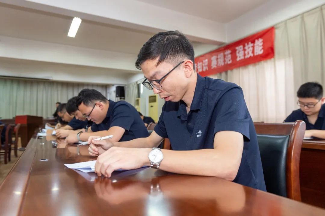 合鍛智能研發(fā)中心開(kāi)展技能競(jìng)賽 合鍛智能研發(fā)中心開(kāi)展技能競(jìng)賽